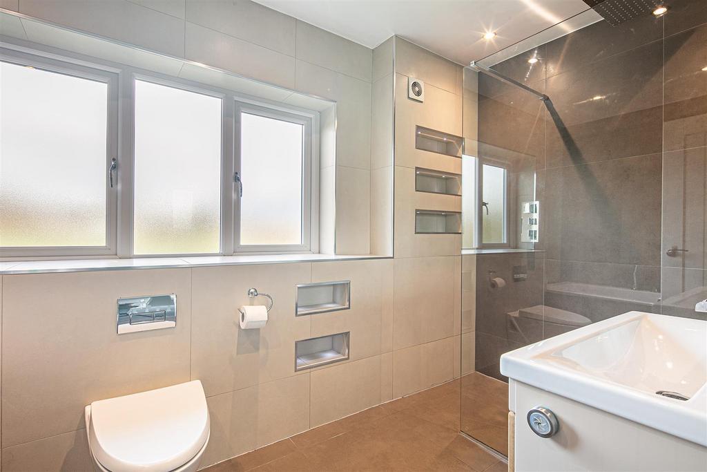 Family bathroom