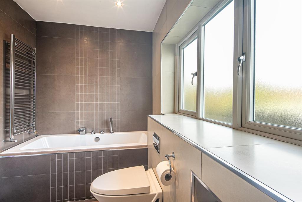 Family bathroom