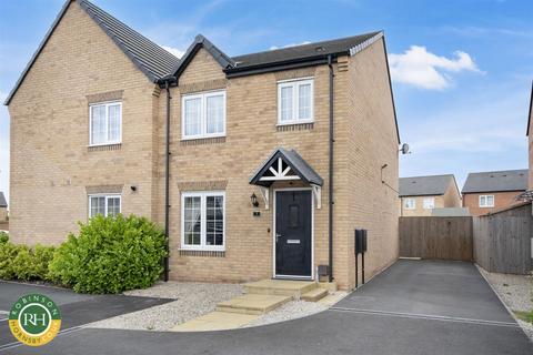 Hewer Close, New Rossington, Doncaster