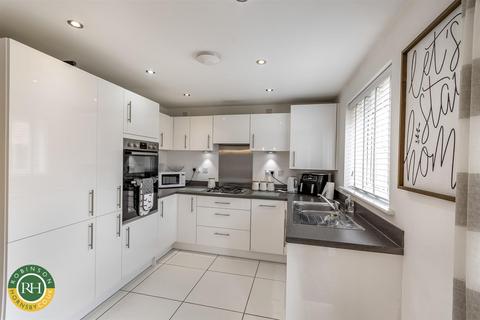 undefined, Hewer Close, New Rossington, Doncaster