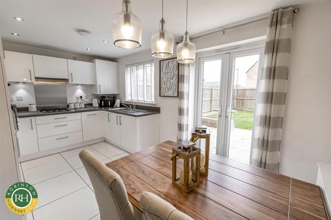 undefined, Hewer Close, New Rossington, Doncaster