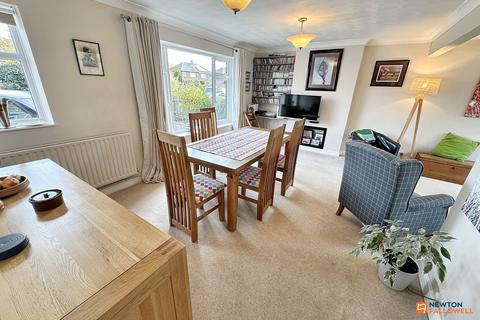 4 bedroom detached house for sale, Canterbury Road, Werrington Village, Peterborough, PE4