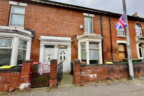 2 bedroom house for sale, Blackpool Road, Ashton-On-Ribble, Preston