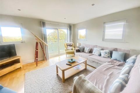 4 bedroom semi-detached house to rent, Heron Square, Newport, Isle of Wight, PO30
