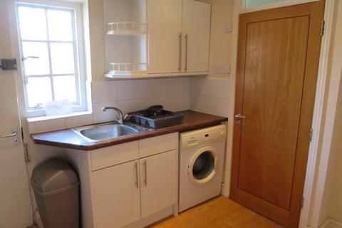 4 bedroom flat to rent, Cowley Road