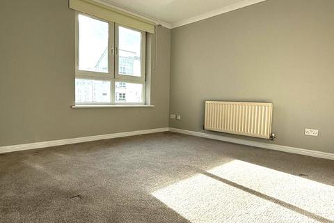 2 bedroom flat to rent, Bethlehem Way, Edinburgh EH7
