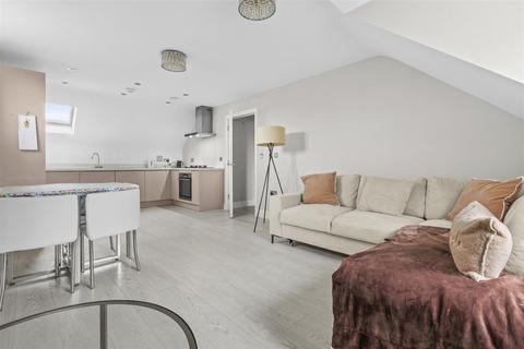 undefined, Amersham Road, Hazlemere HP15