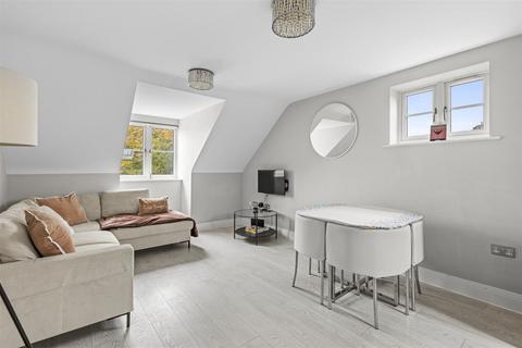 undefined, Amersham Road, Hazlemere HP15