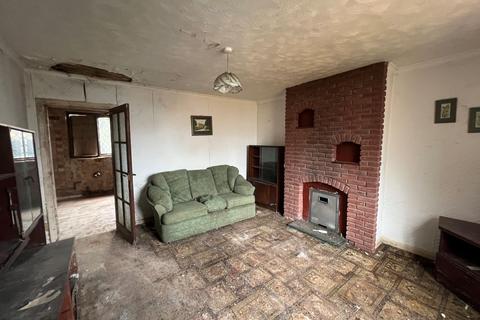 2 bedroom end of terrace house for sale, 14 North Avenue, Bedworth, Warwickshire, CV12 9EQ