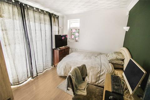 undefined, Chesterfield Close, Wiltshire SN5