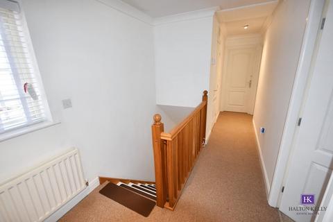 4 bedroom semi-detached house for sale, Archers Green Road, Kingswood WA5