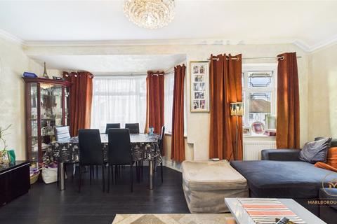 undefined, Highfield Road, Woodford Bridge, Essex, IG8