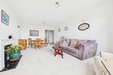 2 bedroom ground floor flat for sale, Milford Court, Brighton Road, Lancing, BN15 8RW