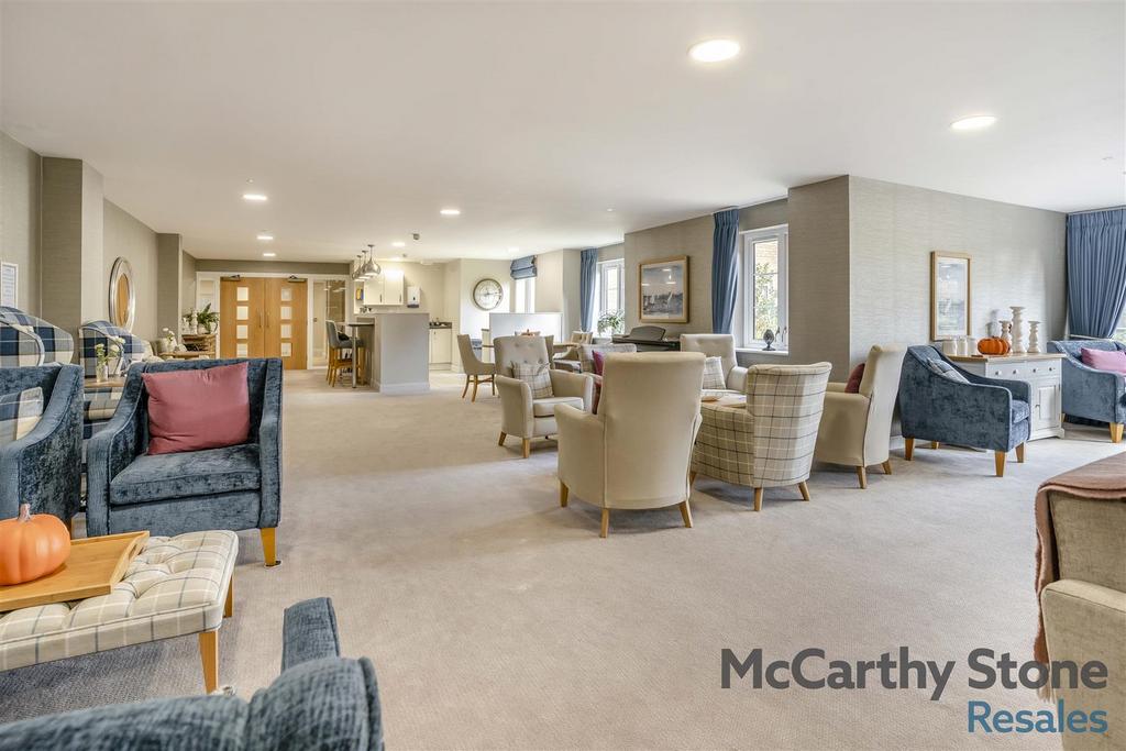 8668321-interior15.jpg
