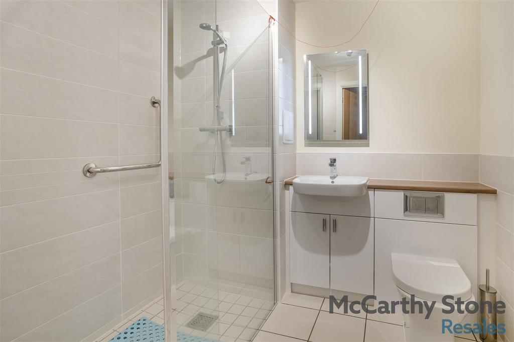 8668321-interior01.jpg