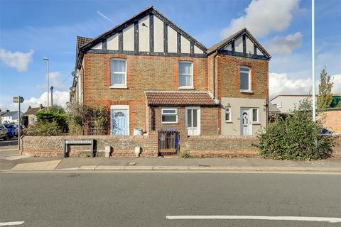 Dominion Road, Broadwater, Worthing, West Sussex, BN14 8JJ