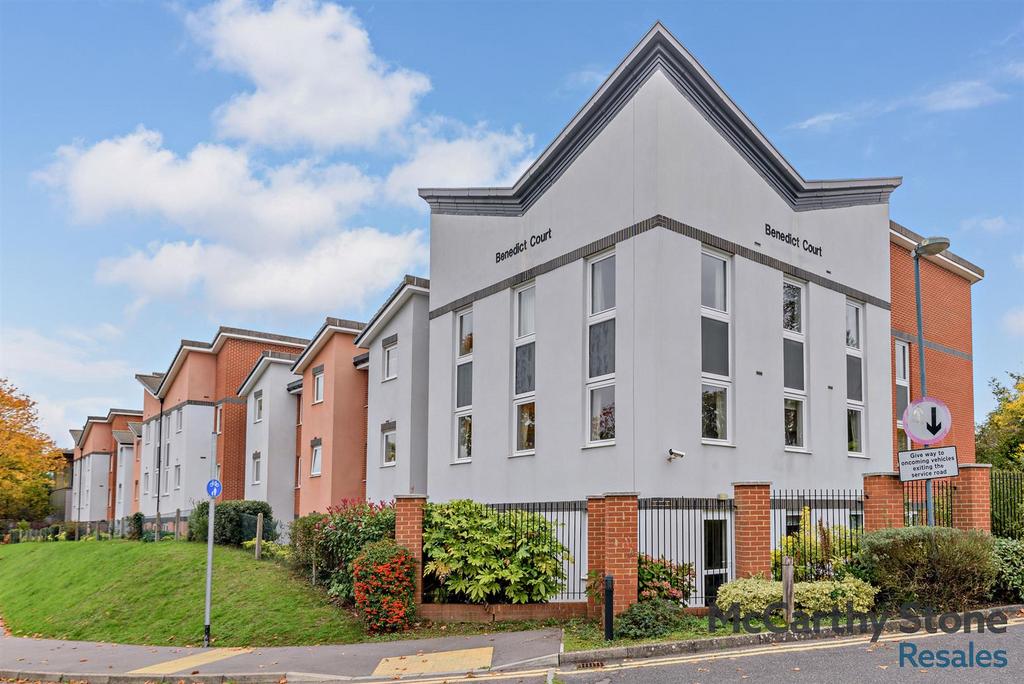 8667181-exterior05-800.jpg