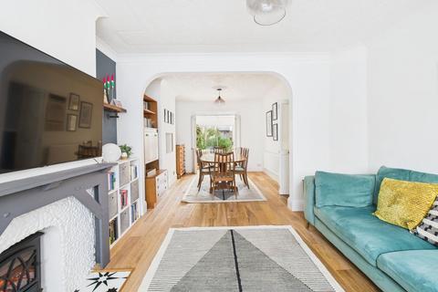undefined, Guildford Road, Worthing, BN14 7LL