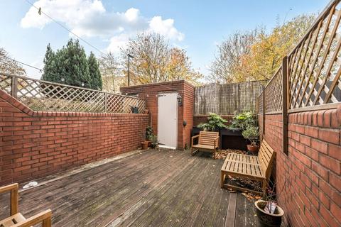 2 bedroom maisonette for sale, Sutterton Street, Holloway, London, N7