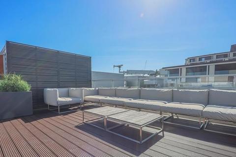 4 bedroom apartment to rent, Merchant Square East, London W2