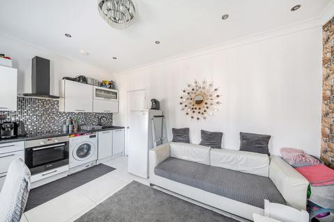 undefined, Frognal Avenue, Harrow