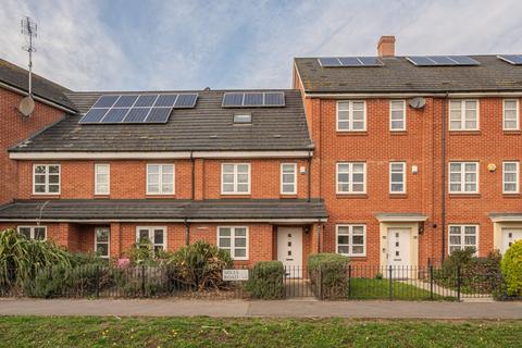 3 bedroom house for sale, Miles Road, Mitcham, CR4