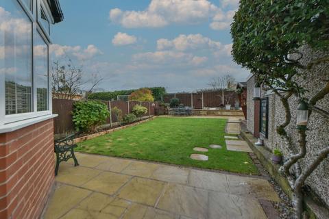 4 bedroom semi-detached house for sale, Downs Drive, Altrincham WA14