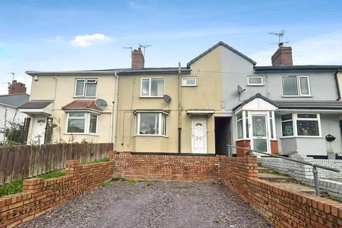 3 bedroom semi-detached house to rent, Wingfoot Avenue, Wolverhampton WV10