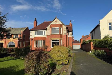 undefined, Inner Promenade, Fairhaven, Lytham St Annes