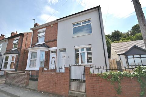 3 bedroom semi-detached house to rent, Balfour Street, Kirkby-in-Ashfield