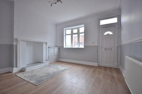 3 bedroom semi-detached house to rent, Balfour Street, Kirkby-in-Ashfield