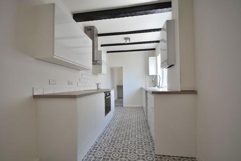 3 bedroom semi-detached house to rent, Balfour Street, Kirkby-in-Ashfield