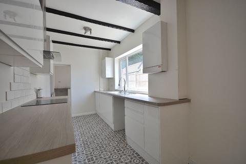 3 bedroom semi-detached house to rent, Balfour Street, Kirkby-in-Ashfield