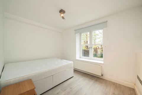 undefined, Crescent Road, London N8