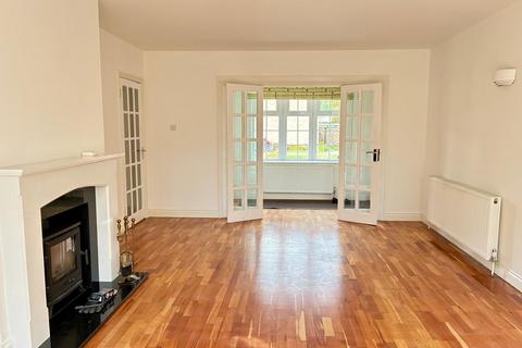 undefined, Ashtead