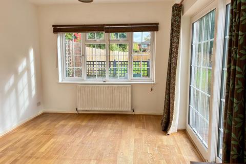 undefined, Ashtead