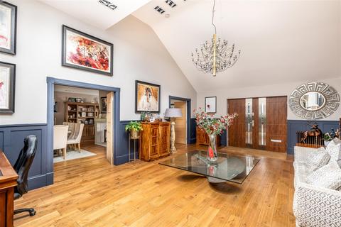 4 bedroom detached bungalow for sale, Kimbolton Road, Bolnhurst, Bedford