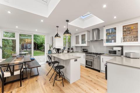 undefined, Grosvenor Crescent, Uxbridge