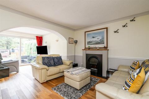 undefined, Milholme Green, Solihull