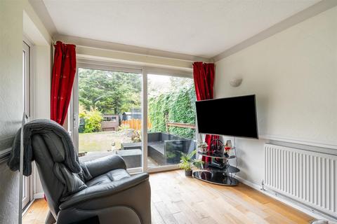 undefined, Milholme Green, Solihull