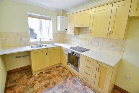 3 bedroom terraced house to rent, Bellview Close, Briston, Melton Constable