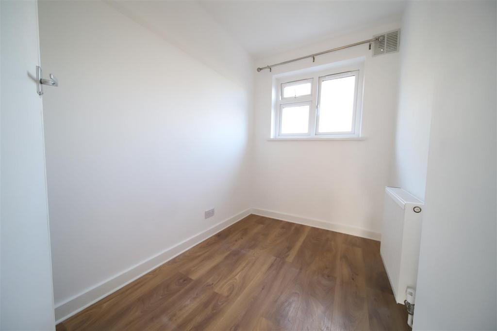 Bedroom 3.jpg