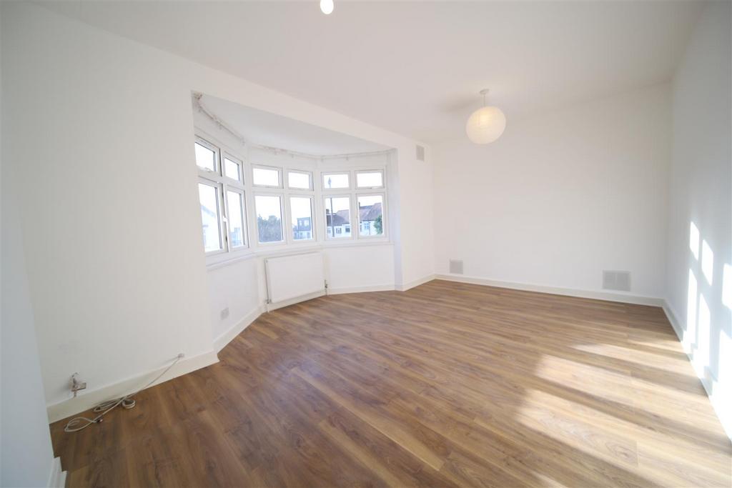 Bedroom 1.jpg