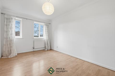 undefined, Camelot Close, London, SE28
