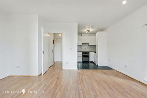 undefined, Kenninghall Road, De Vere Court, E5