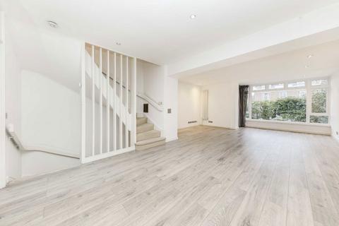 Woodsford Square, London W14