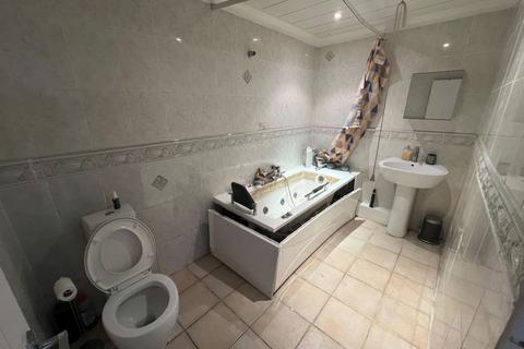undefined, Flat 7 West Point, Hermitage Road, Edgbaston, Birmingham, B15 3US