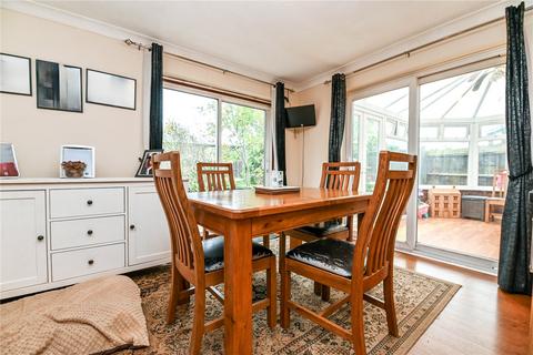4 bedroom link detached house for sale, Carisbrooke Court, New Milton, Hampshire, BH25