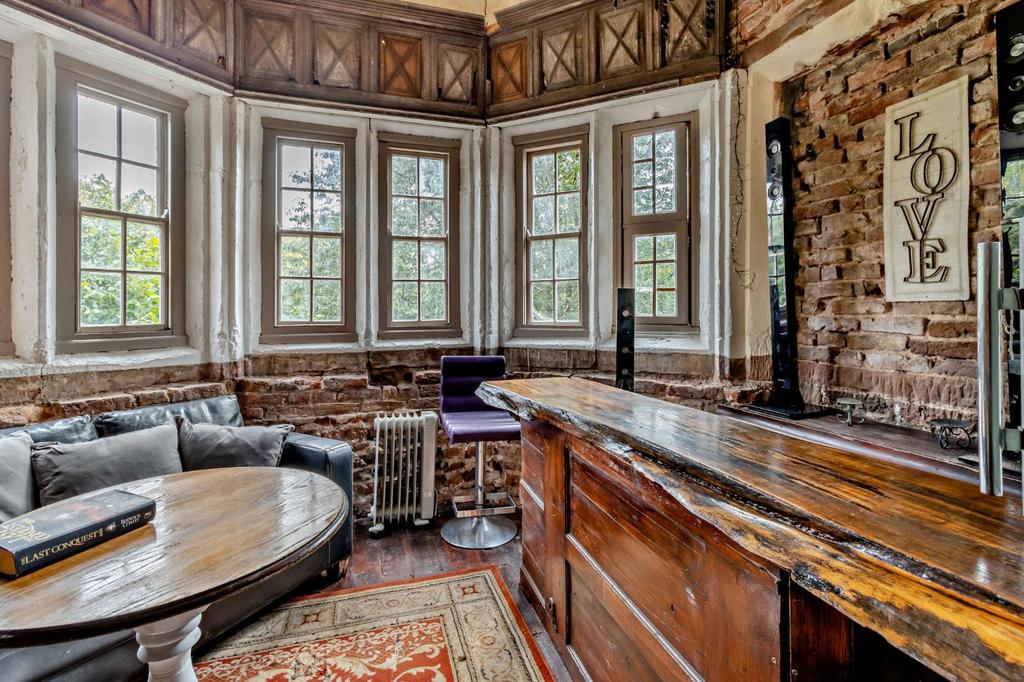 Summer House