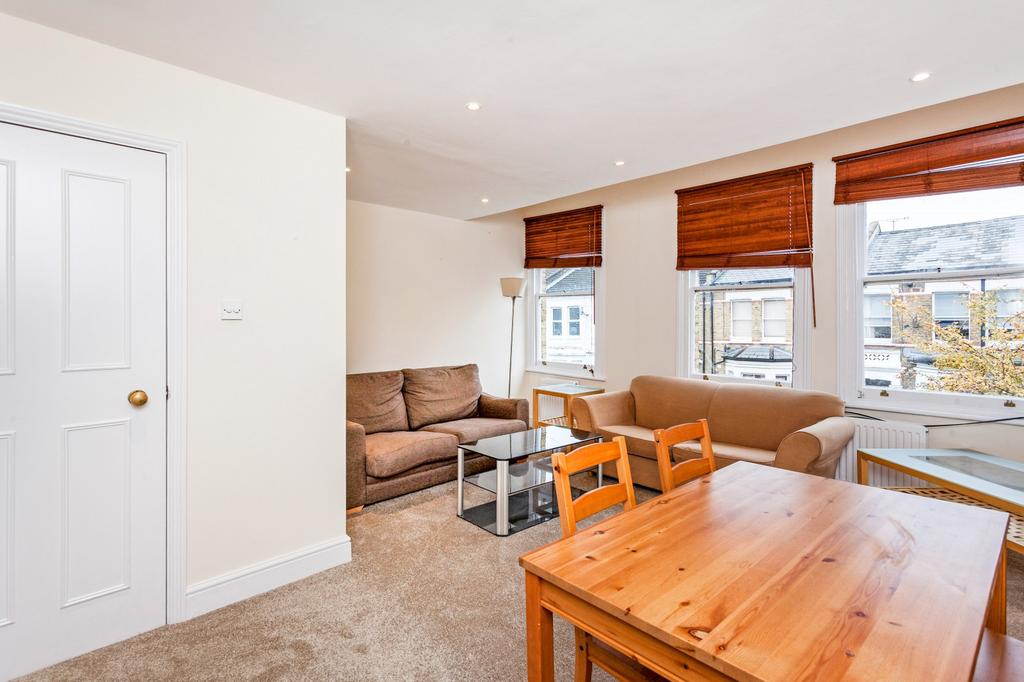 Living Room (Main)
